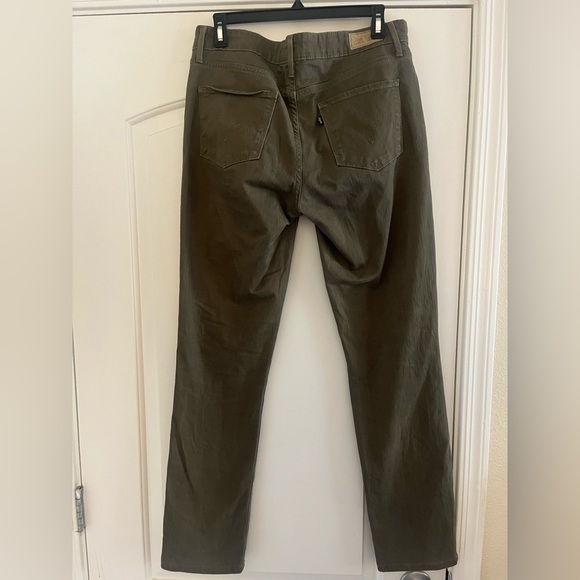 Levi forest green jeans - Picture 3 of 3